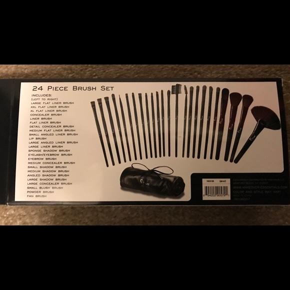 Makeup brushes! - Picture 4 of 4